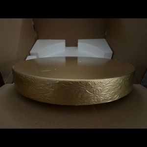 Foam wedding cake stand